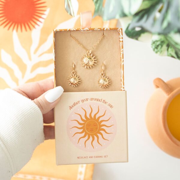 Sun Earring and Necklace Set Sun Earring and Necklace Set - Jewelry