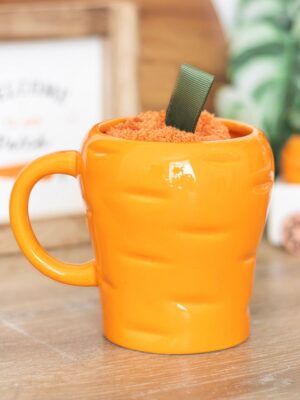 CT_37325.jpg Carrot Shaped Mug and Socks Set - Ceramic Mug