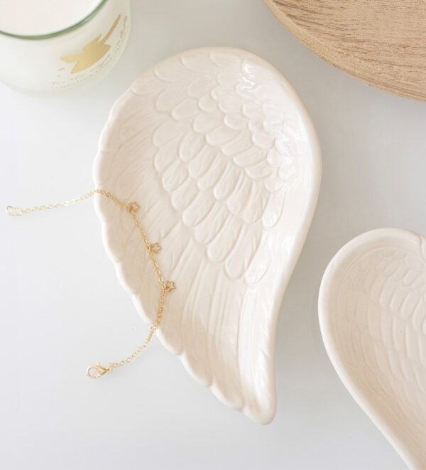 GU_68327.jpg Off White Angel Wing Trinket Dish - Angel Figurine