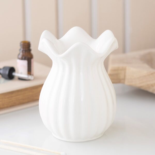 HF_54727.jpg White Pleated Flare Oil Burner - Spiritual Home Decor