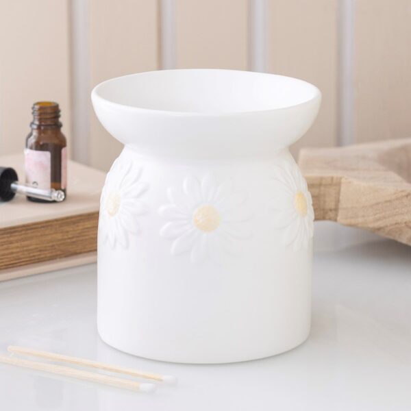 White Daisy Chain Oil Burner - Spiritual Home Decor