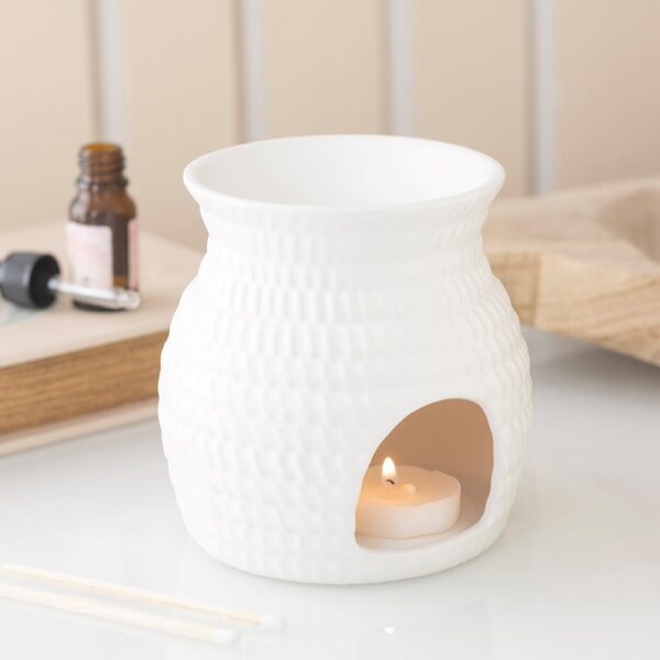 HF_55527.jpg Woven Basket Effect Oil Burner and Wax Warmer - Spiritual Home Decor
