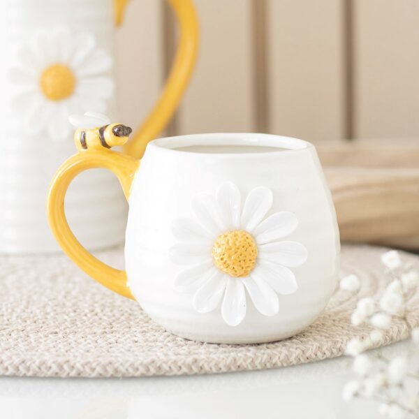 3D Daisy and Honey Bee Mug - Ceramic Mug