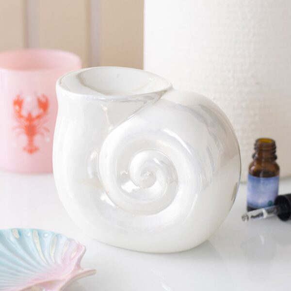 Pearlescent Spiral Shell Oil Burner - Aromatherapy