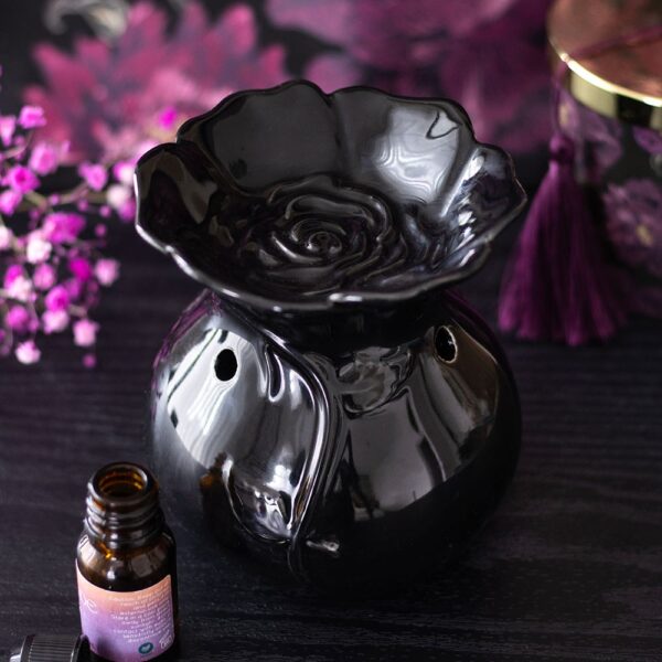 RM_74626.jpg Black Rose Oil Burner - Aromatherapy