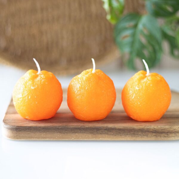TF_70725.jpg Set of 3 Orange Shaped Candles - Aromatherapy